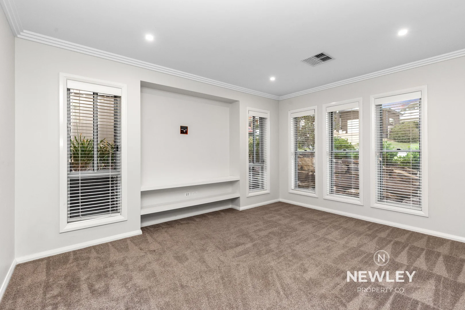 Additional image 3 of 108 Brooklyn Drive, Bourkelands NSW 2650
