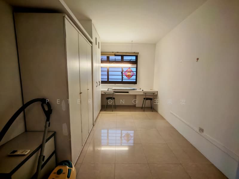 978D Buangkok Crescent photo 5