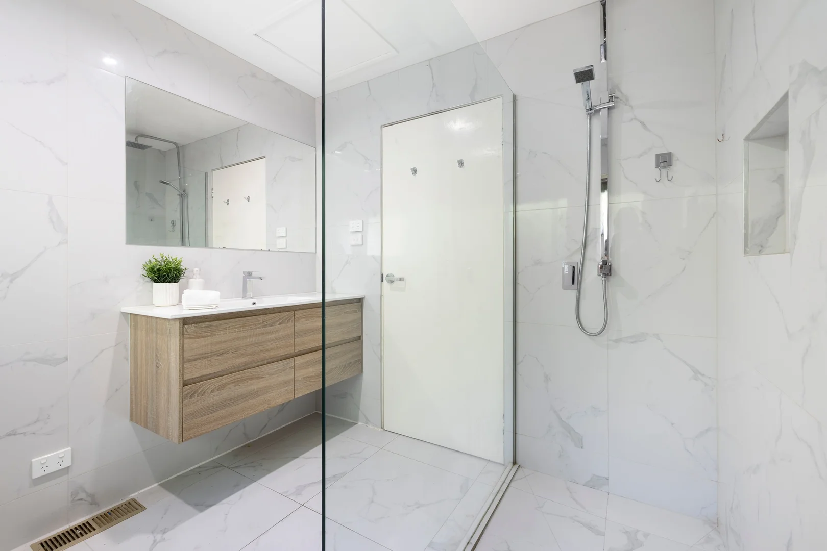 Additional image 10 of 3/26 Munro Avenue, Mount Waverley VIC 3149