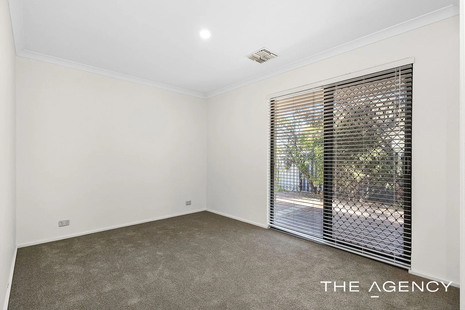 Additional image 17 of 24 Fenellia Crescent, Craigie WA 6025