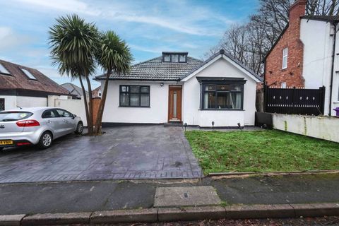 Holly Grove, Wolverhampton WV3