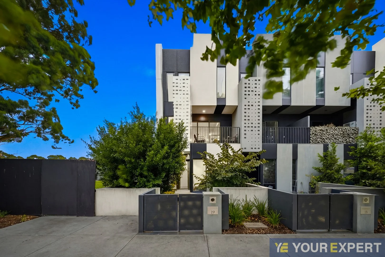 19/68 Cheltenham Road, Dandenong VIC 3175