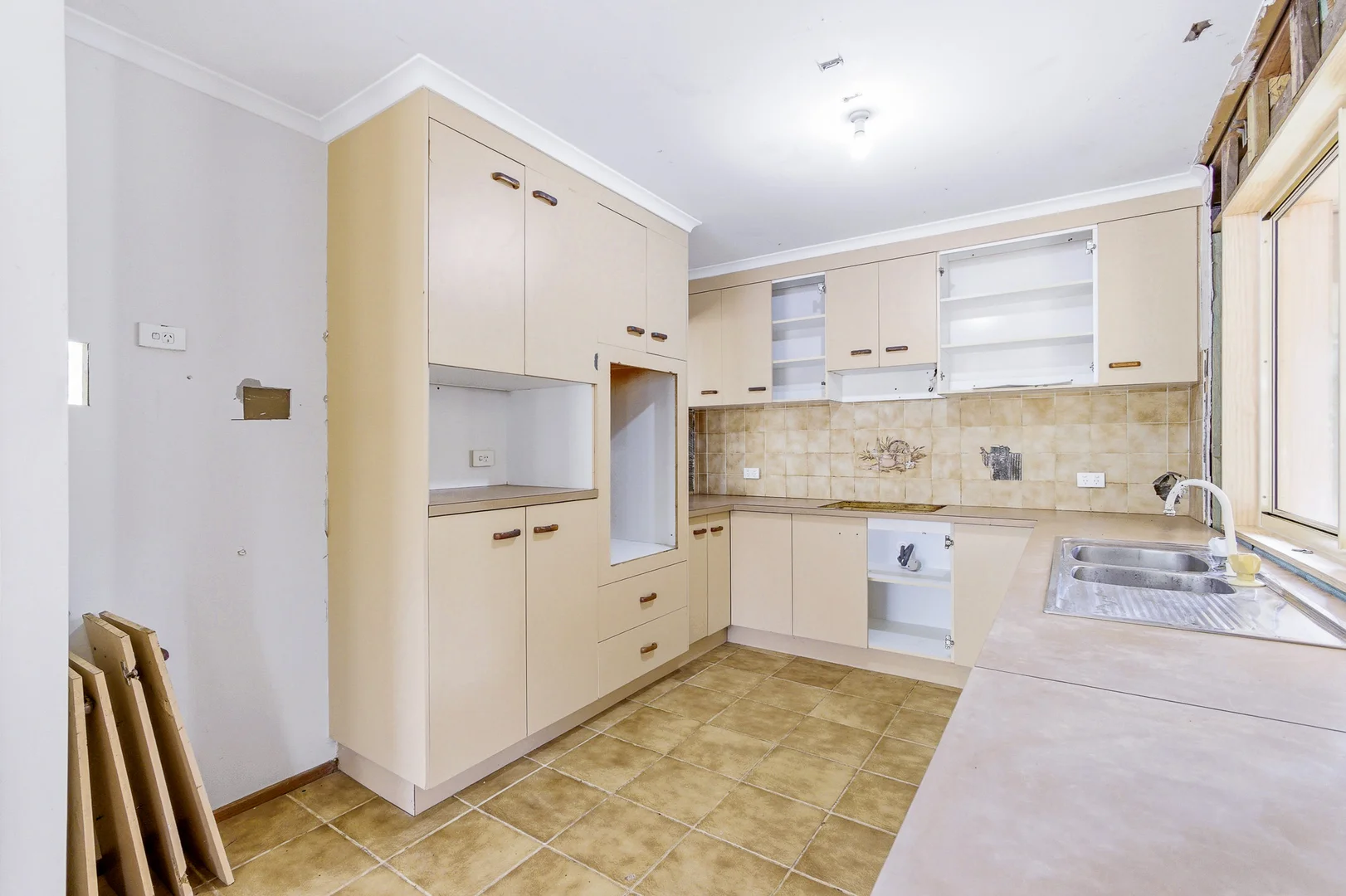 Additional image 11 of 92 Tanderra Drive, South Kolan QLD 4670