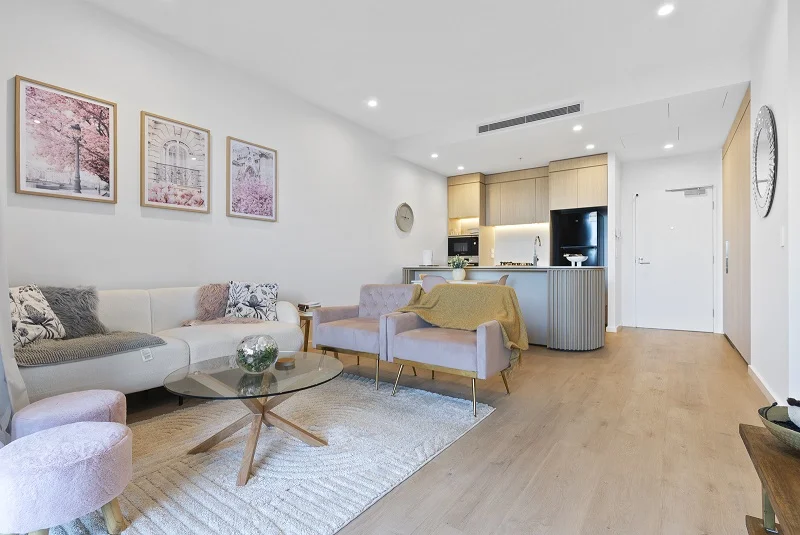 Additional image 5 of 101/180 Marine Parade, Labrador QLD 4215