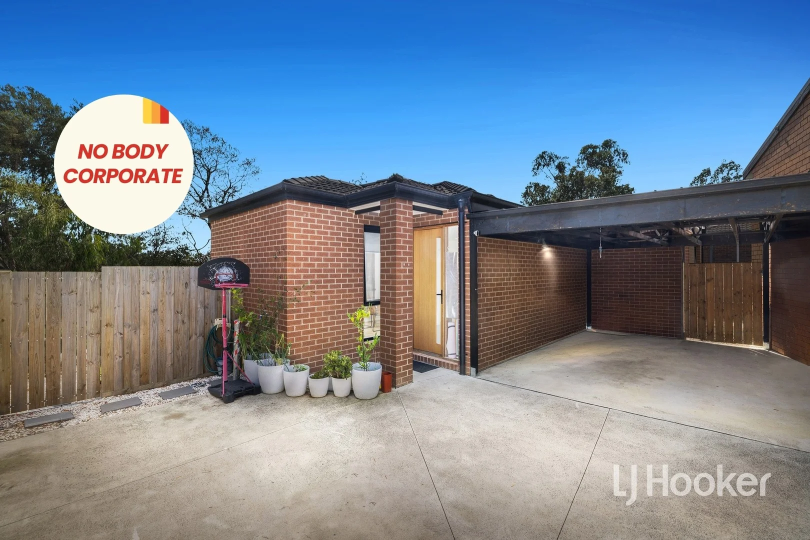 2/29 Willow Drive, Hampton Park VIC 3976