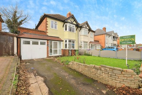Cannock Road, Wolverhampton, West Midlands WV10