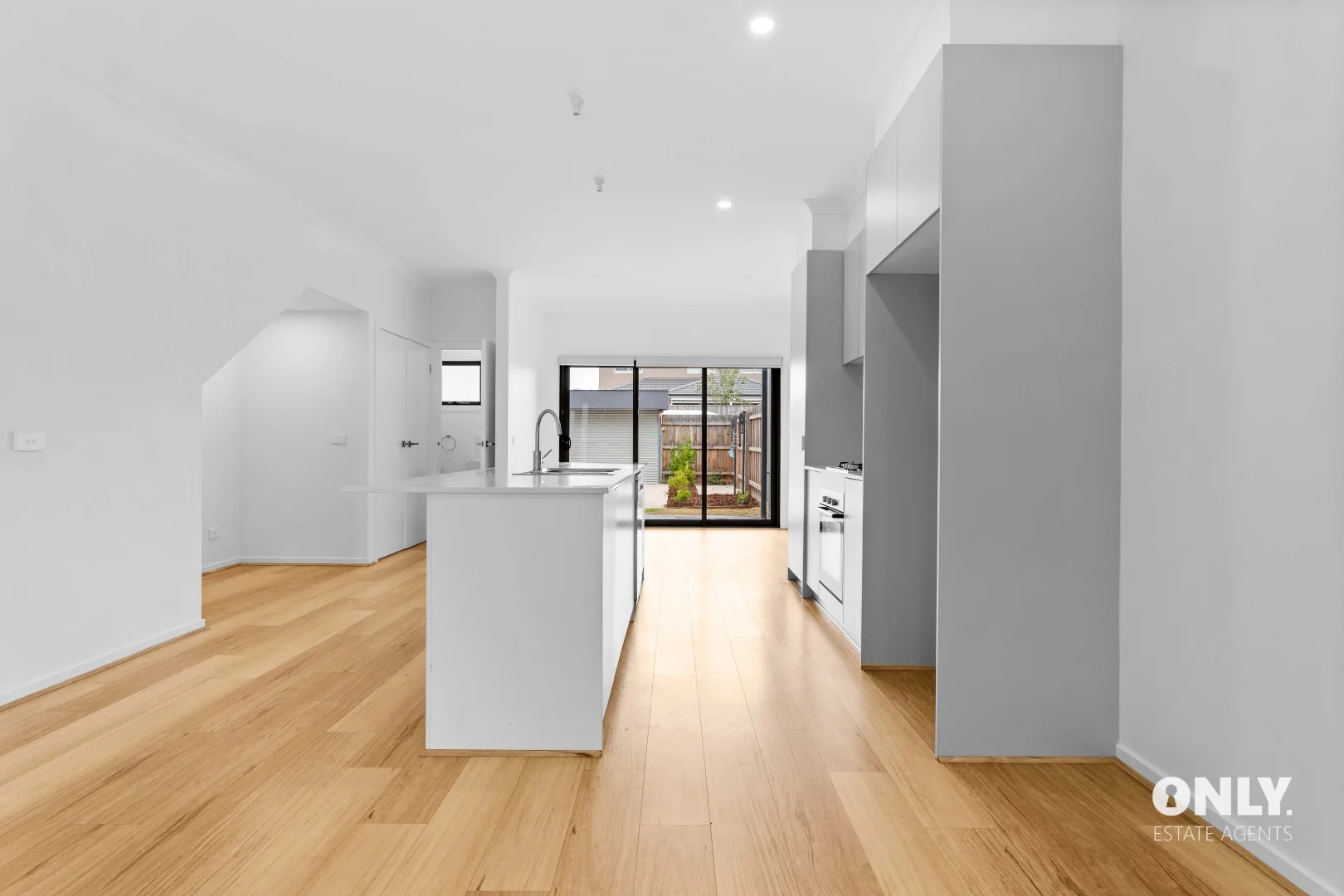 Additional image 6 of 9 Vera Close, Clyde North VIC 3978