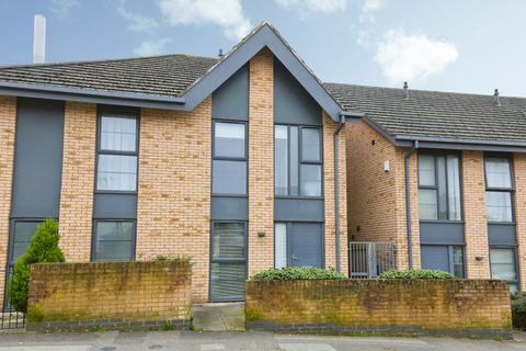 Parkway, Chellaston, Derby, Derbyshire DE73