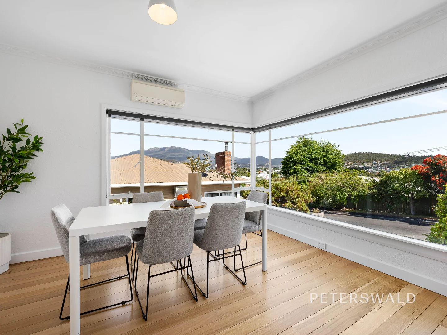 Additional image 9 of 5 Loatta Road, Lindisfarne TAS 7015