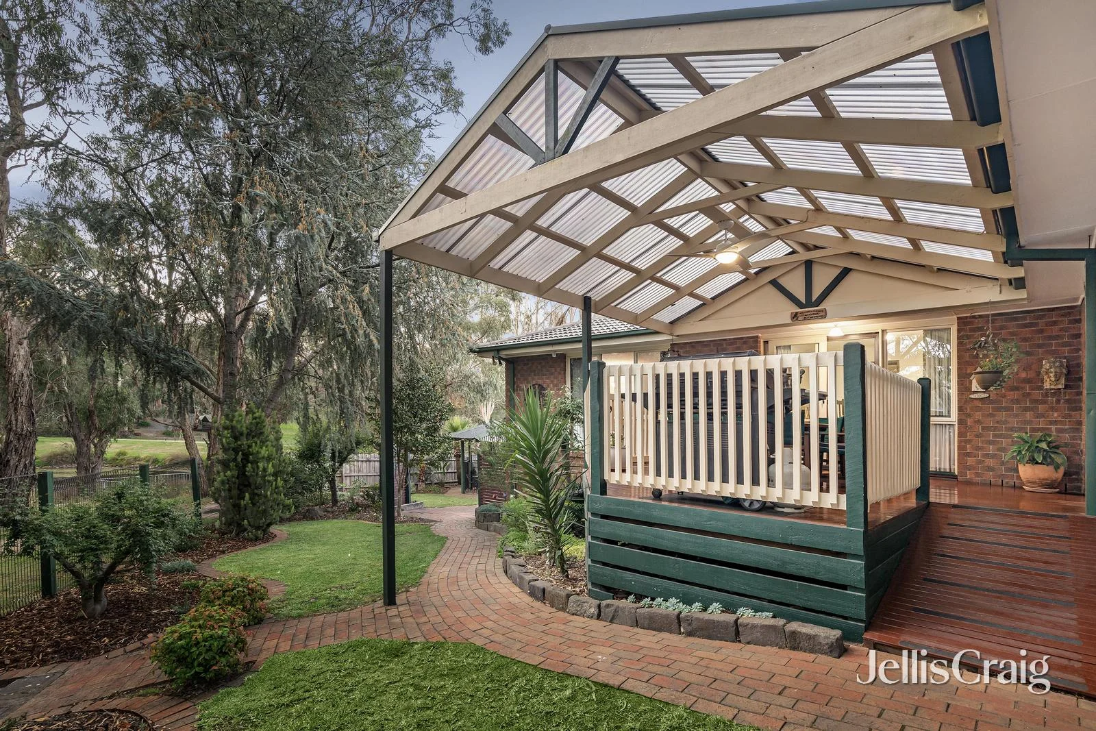 Additional image 14 of 1 Billabong Close, Croydon Hills VIC 3136