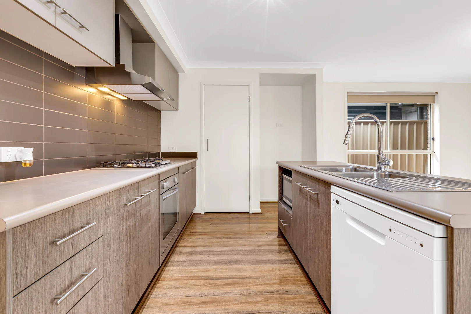 Additional image 7 of 166 Newton Boulevard, Munno Para SA 5115