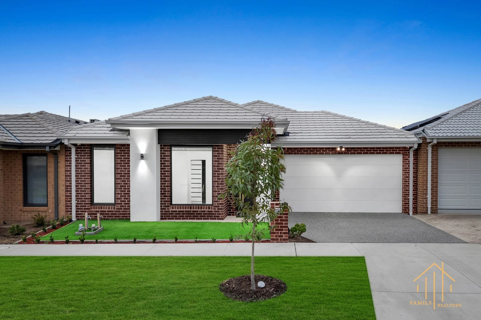 42 Sanctum Parade, Cranbourne West VIC 3977