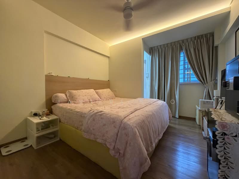 403 Pandan Gardens photo 3