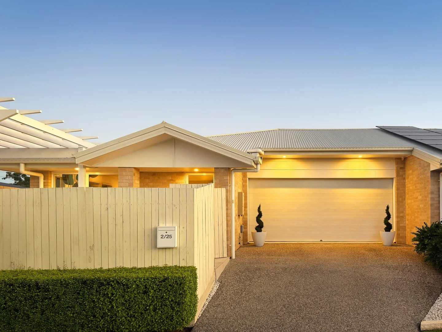 2/25 Fountain Street, Pimpama QLD 4209