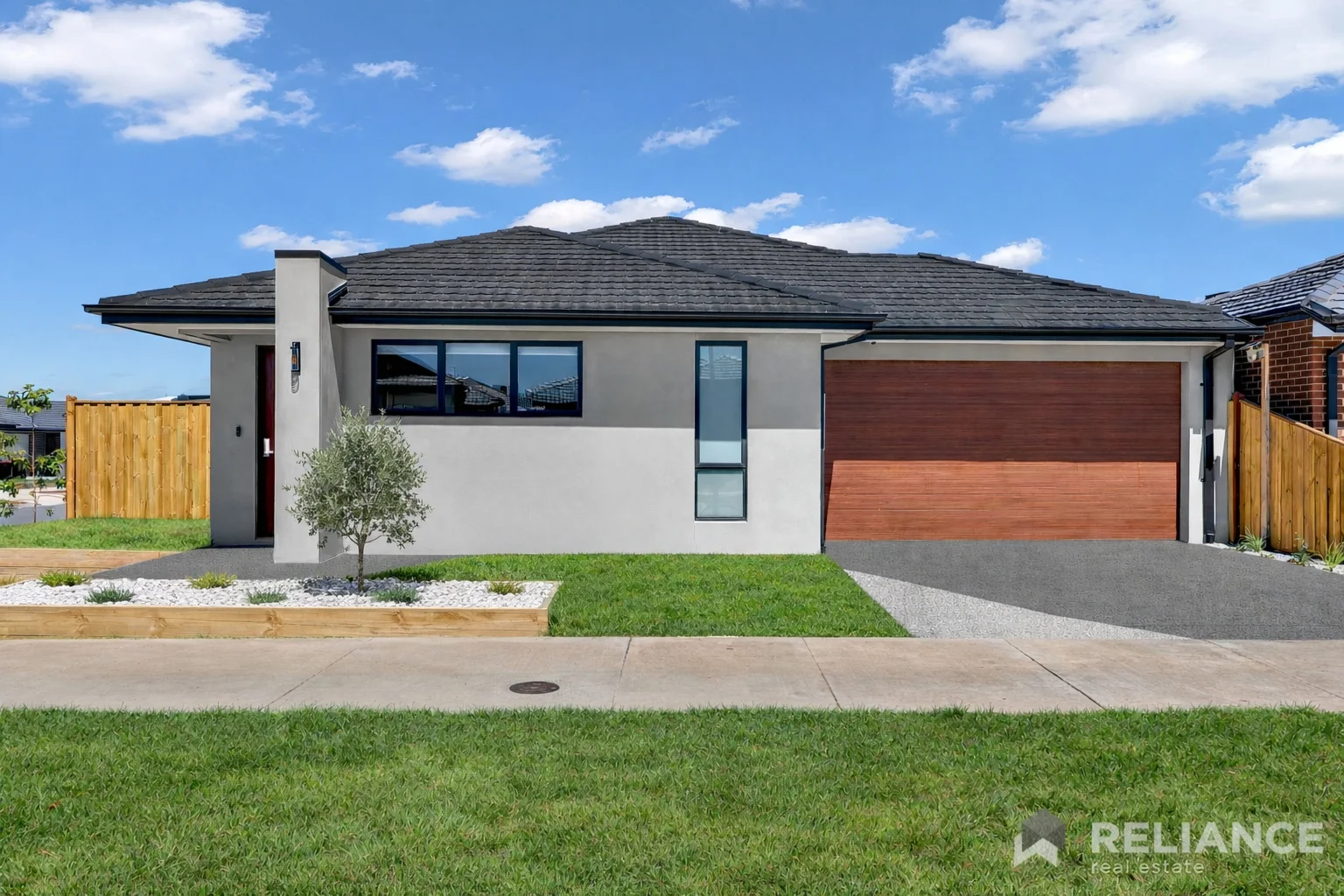 6 Rockin Road, Sunbury VIC 3429