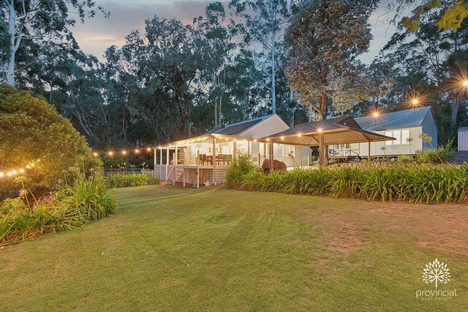 1845 Stoneville Road, Mundaring WA 6073