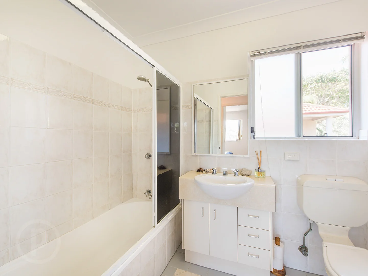 Additional image 10 of 7/85 Kitchener Street, Coorparoo QLD 4151