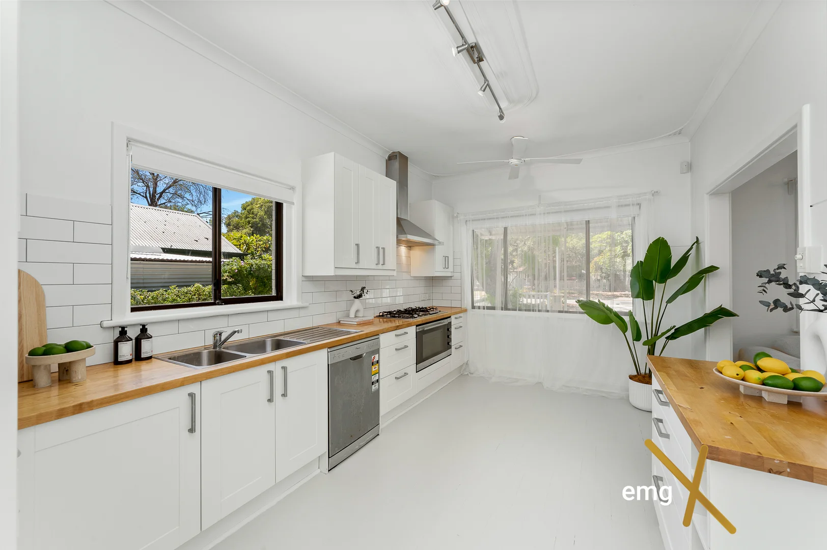 Additional image 13 of 3 BROMLEY ROAD, Hilton WA 6163