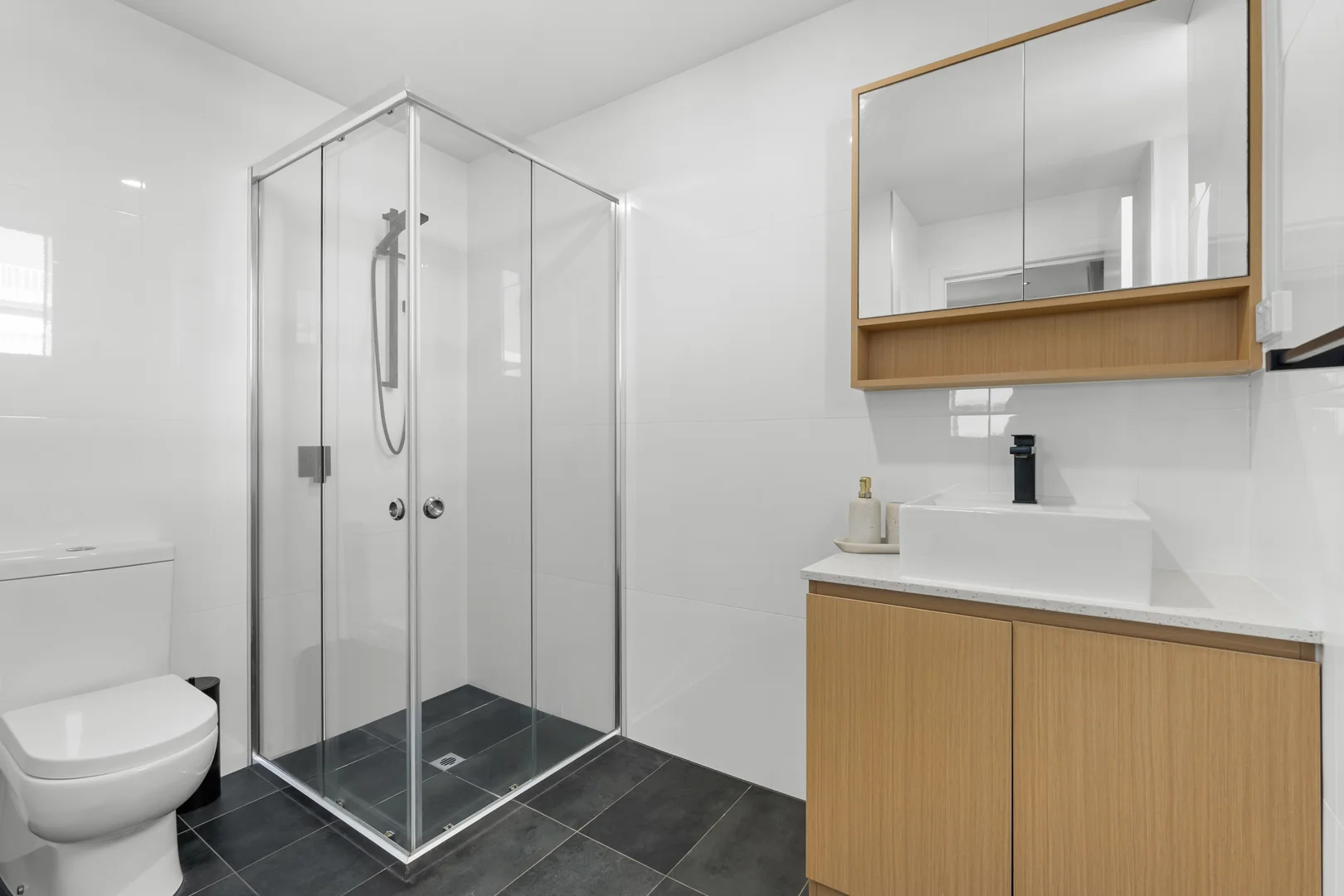 Additional image 11 of 127/3-5 Spinnaker Drive, Sandstone Point QLD 4511