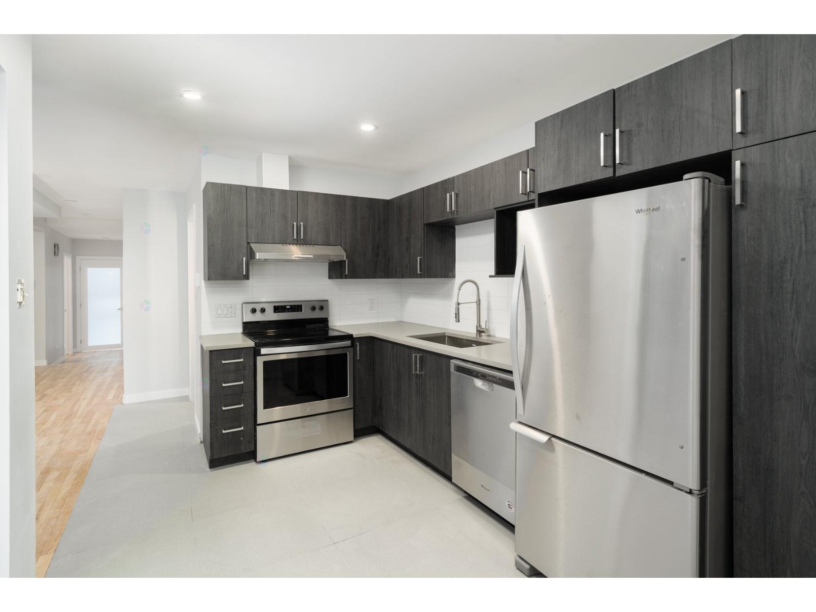 3717 Rue Berri