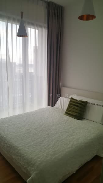 2 Gateway Drive photo 3