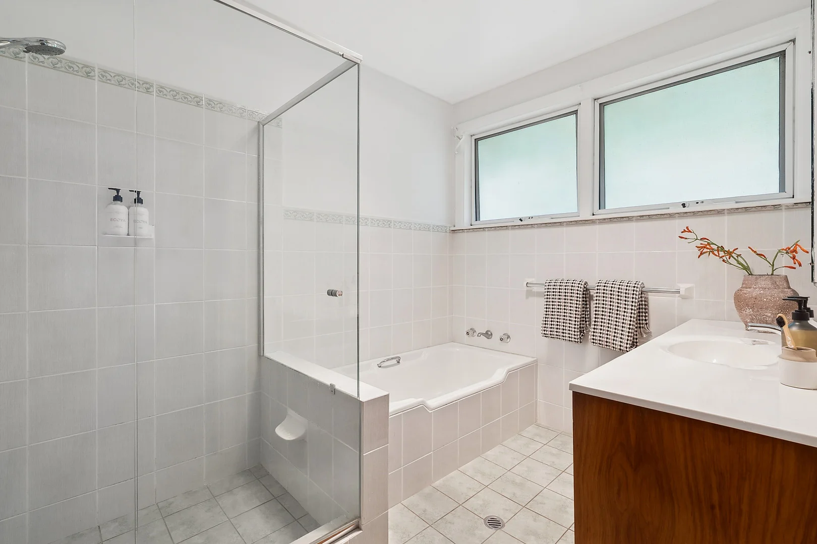 Additional image 11 of 60 Owen Stanley Avenue, Allambie Heights NSW 2100