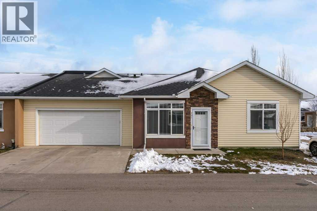 401 Sunvale Crescent NE