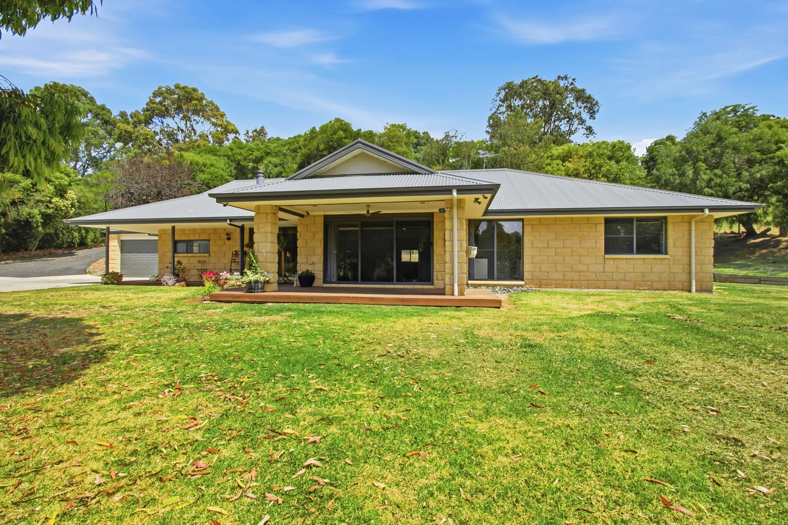 Additional image 21 of 11 Lauren Place, Traralgon South VIC 3844