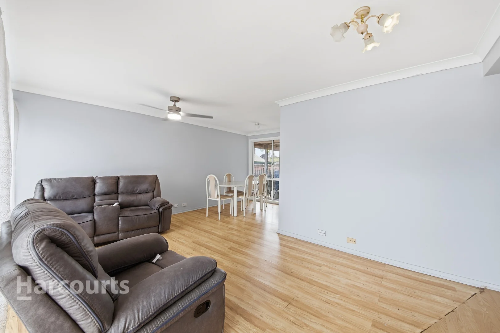 22 Lodestone Place, Eagle Vale NSW 2558 photo 2