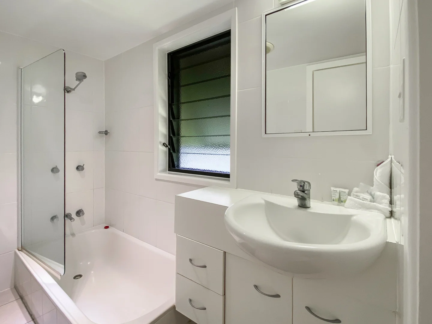 Additional image 11 of 10/42 Yates Street 'Canopy', Nelly Bay QLD 4819