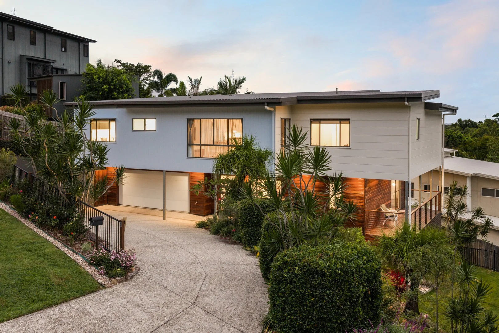 4 Shanagolden Court, Yaroomba QLD 4573