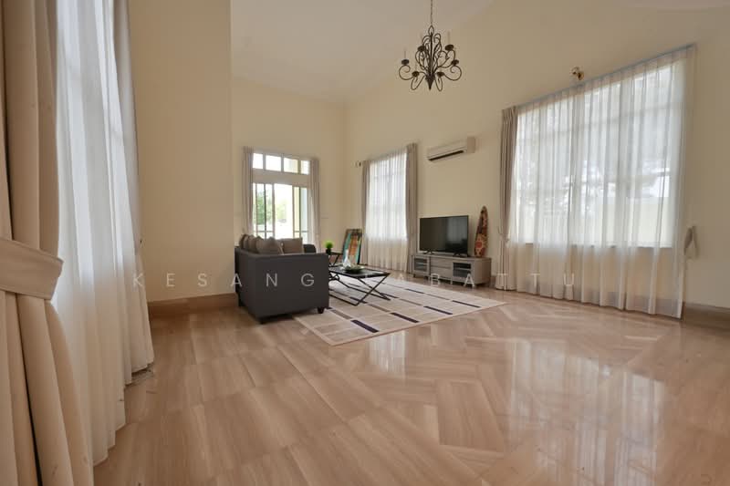 Additional image 2 of One Holland Grove View