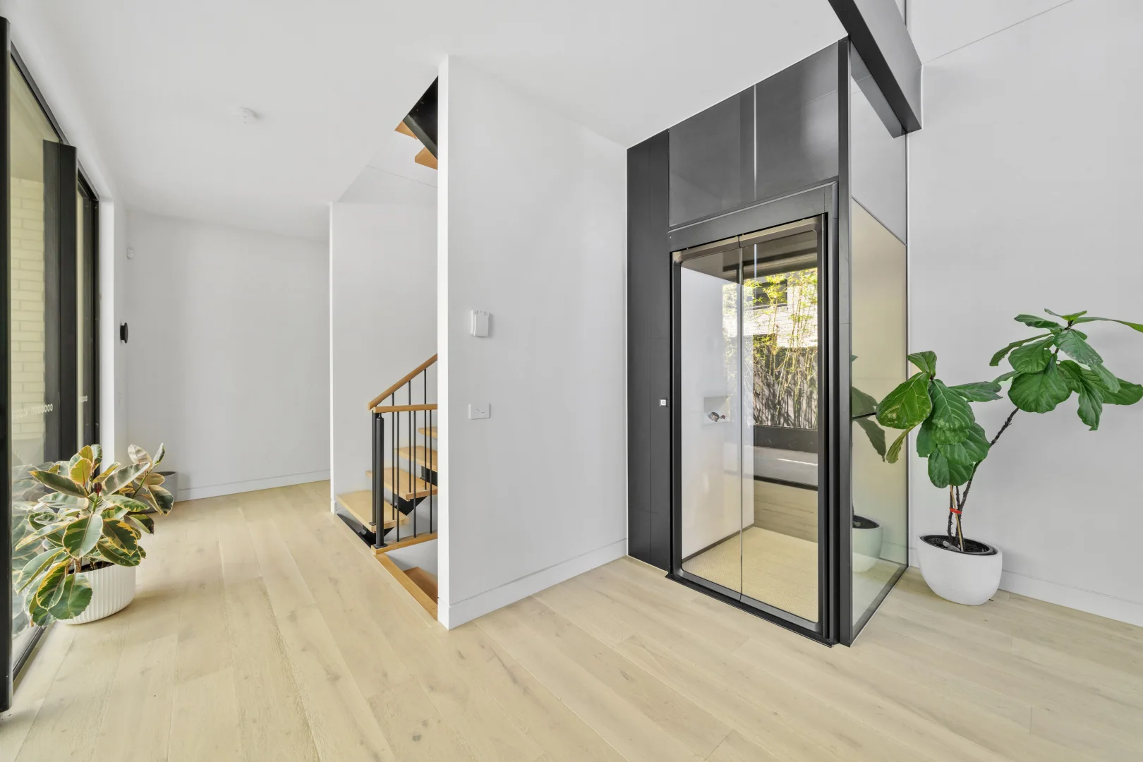 Additional image 22 of 72A Lloyd Street, Strathmore VIC 3041