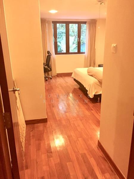 Siglap close photo 2