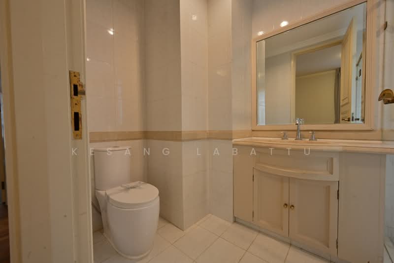 Additional image 9 of 1 Holland grove View