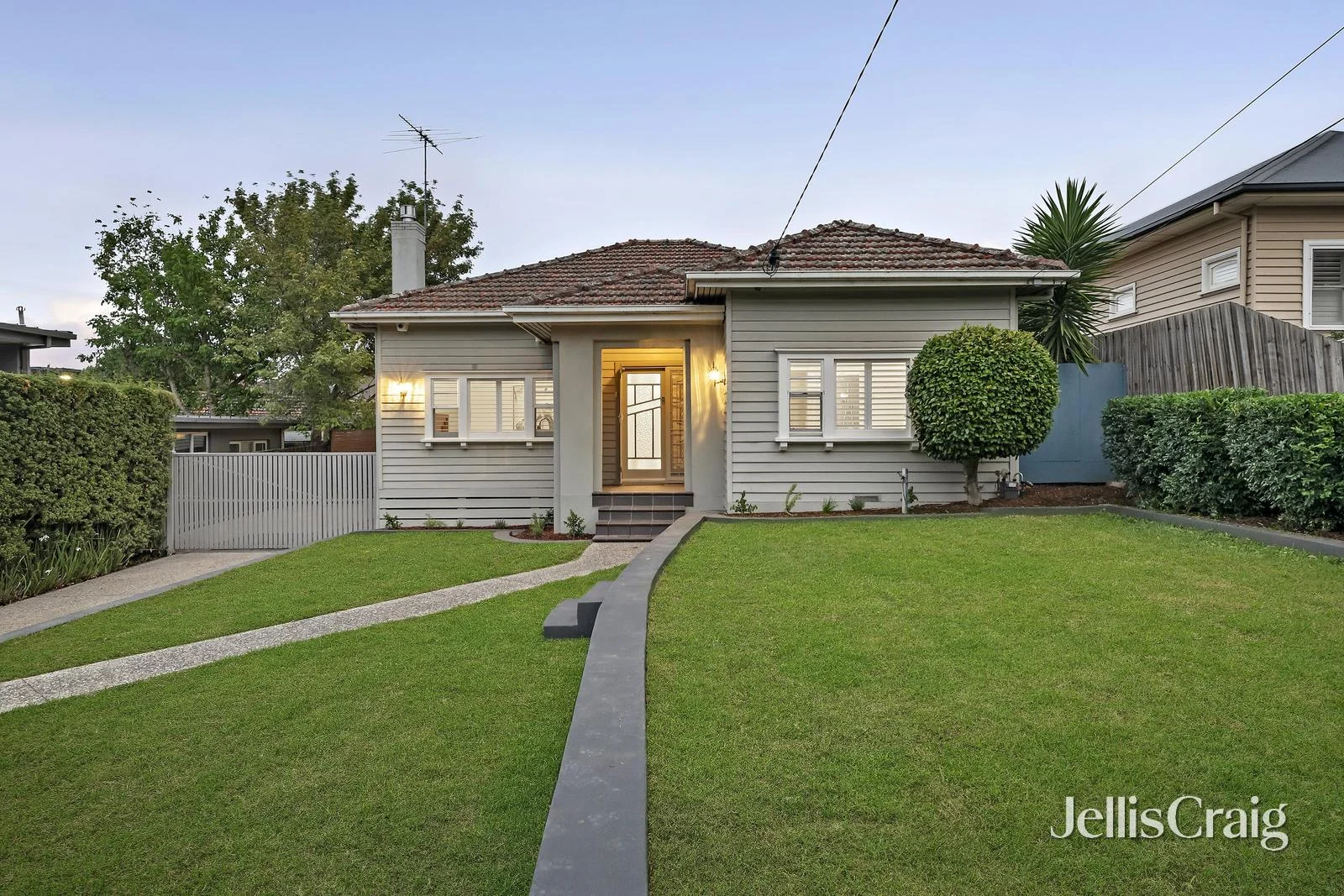 5 Hesleden Street, Essendon VIC 3040