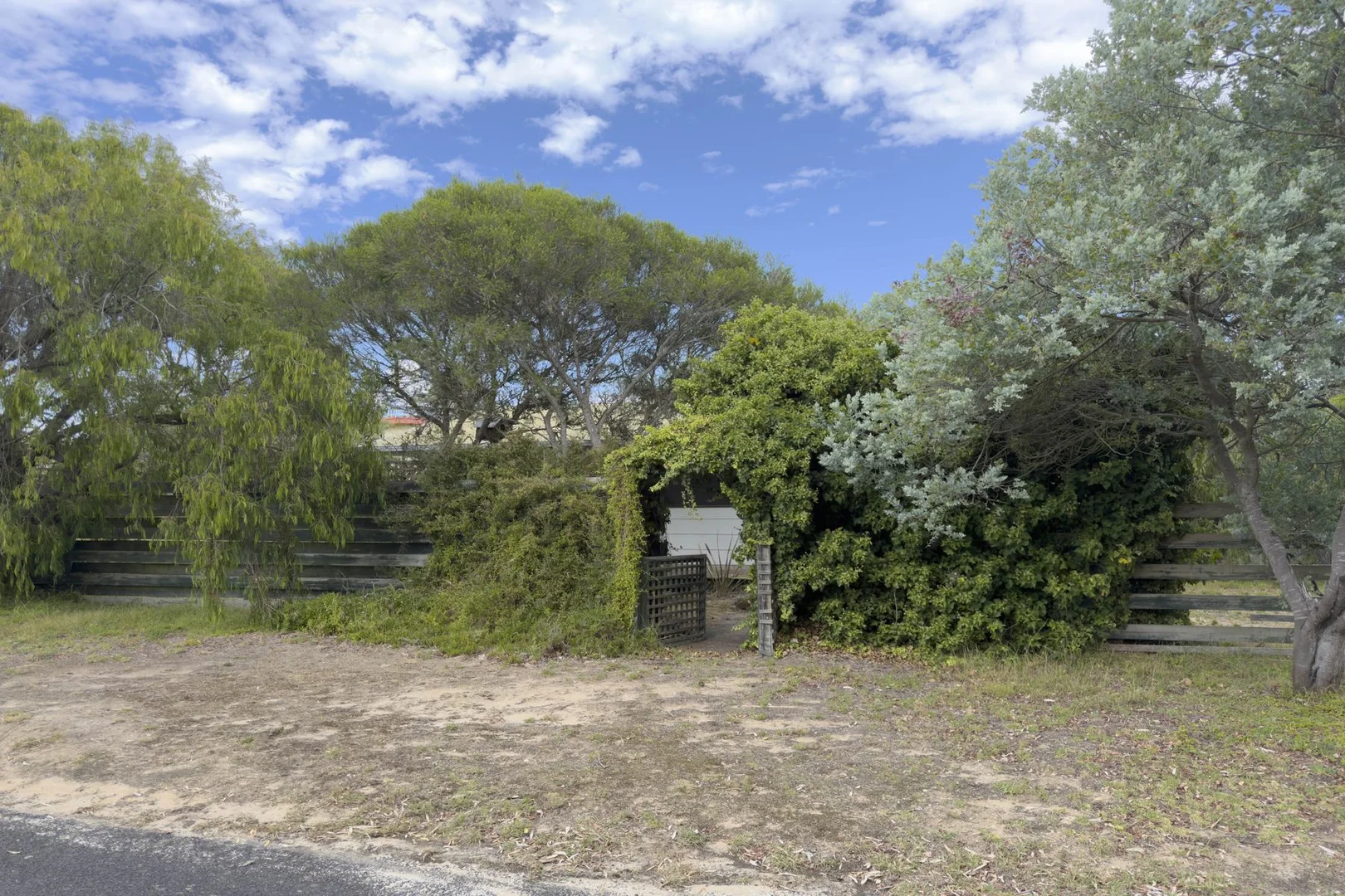 Additional image 17 of 1 Sea Breeze Avenue, Golden Beach VIC 3851
