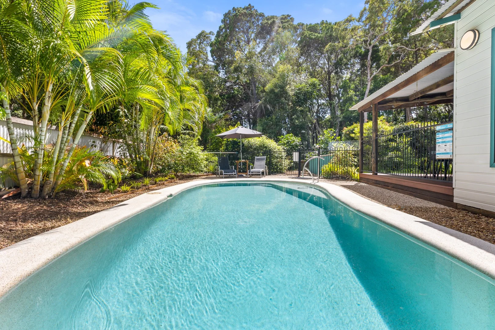 1 Naiad Court, Rainbow Beach QLD 4581