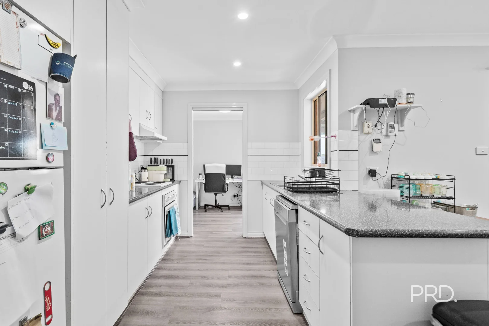 Additional image 3 of 28 Kimba Drive, Glenfield Park NSW 2650