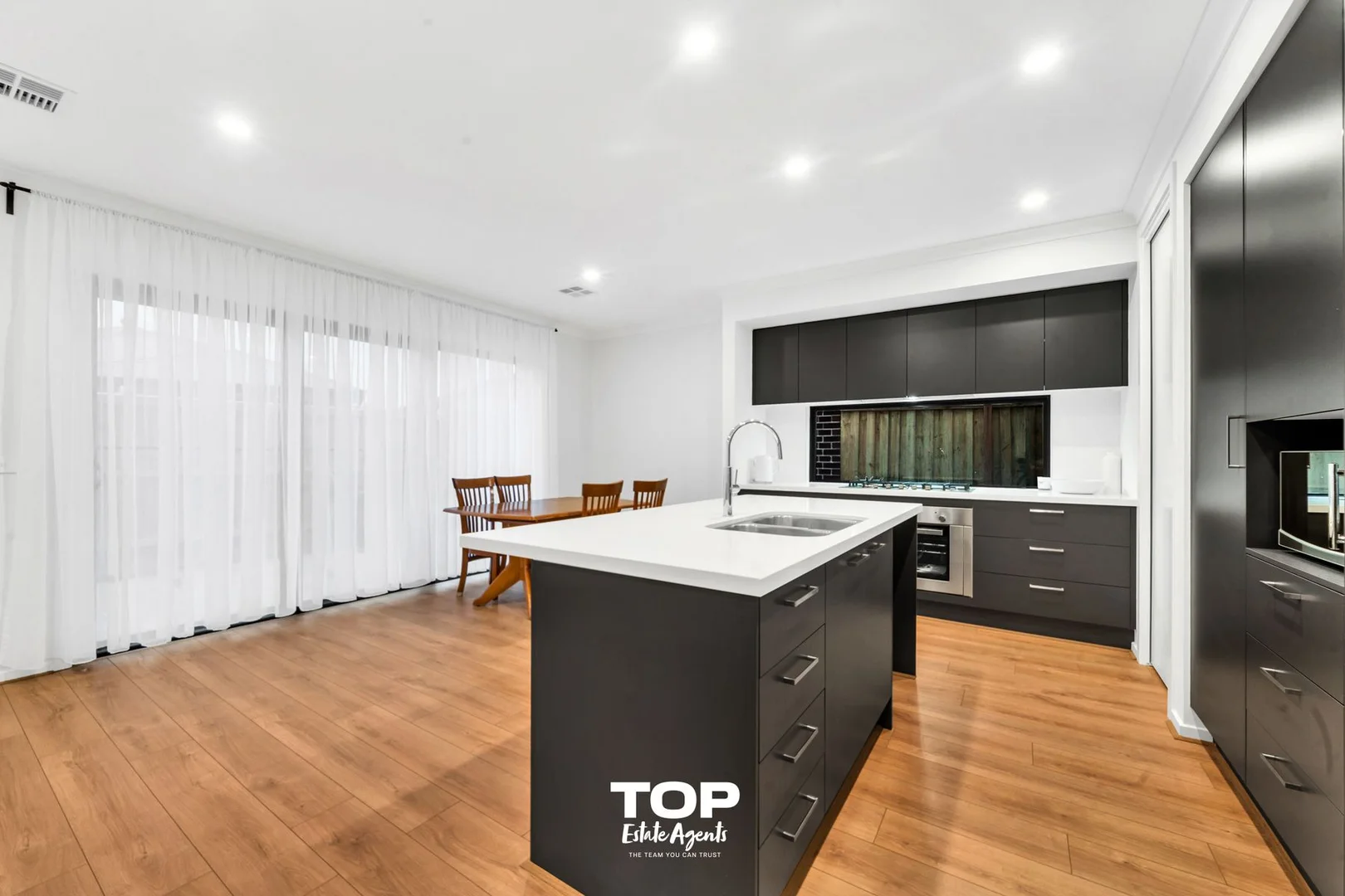Additional image 5 of 151 Villa Doria Drive, Clyde North VIC 3978