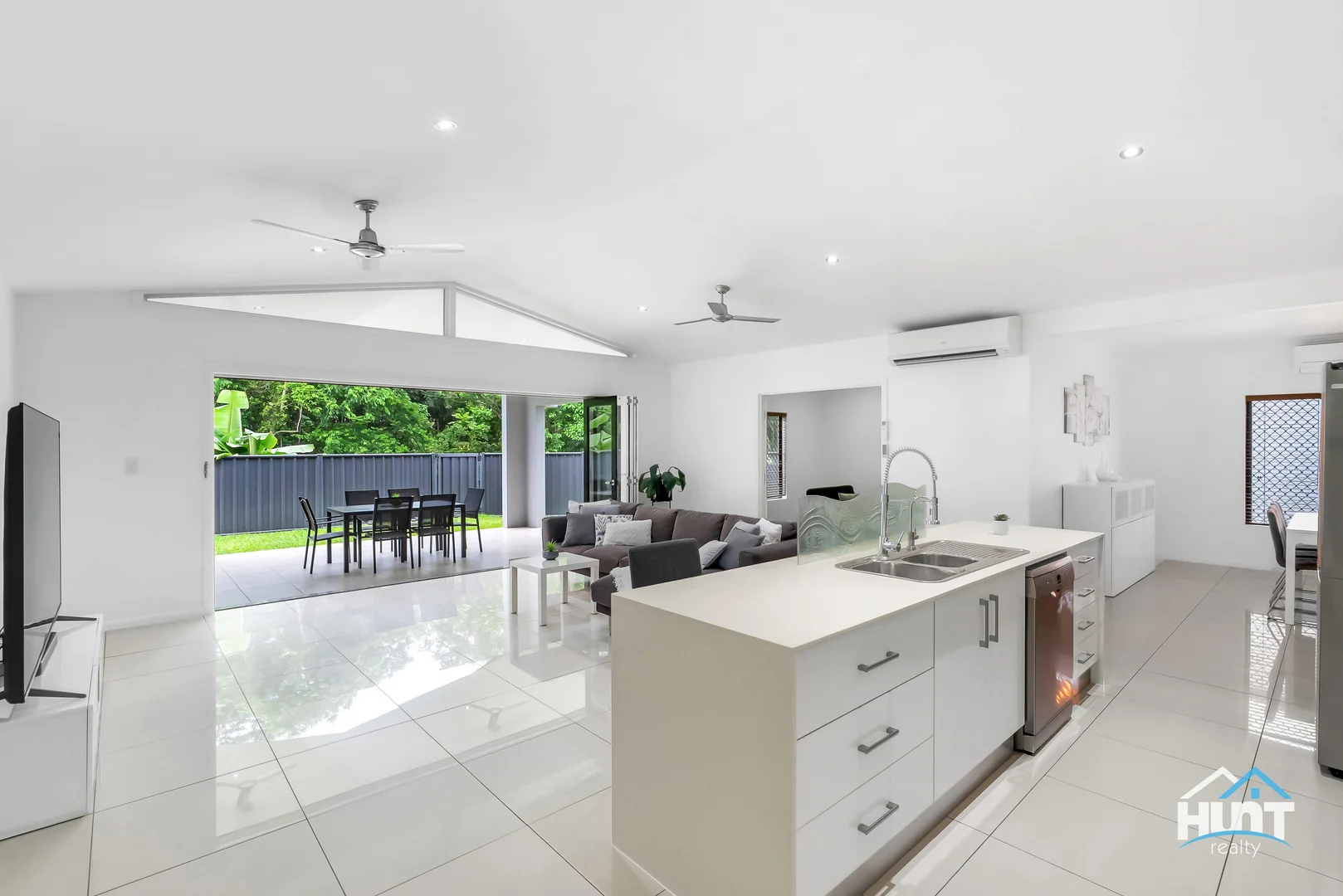 Additional image 3 of 16 Conway Close, Bentley Park QLD 4869