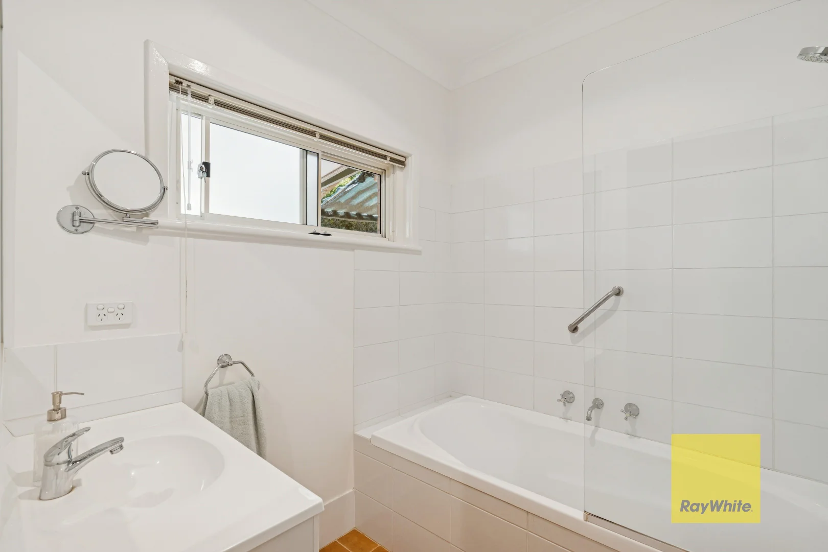 Additional image 10 of 6 Lindsay Street, Kalamunda WA 6076