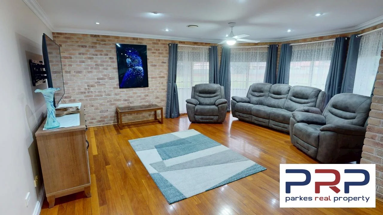 Additional image 2 of 8 Arana Place, Parkes NSW 2870