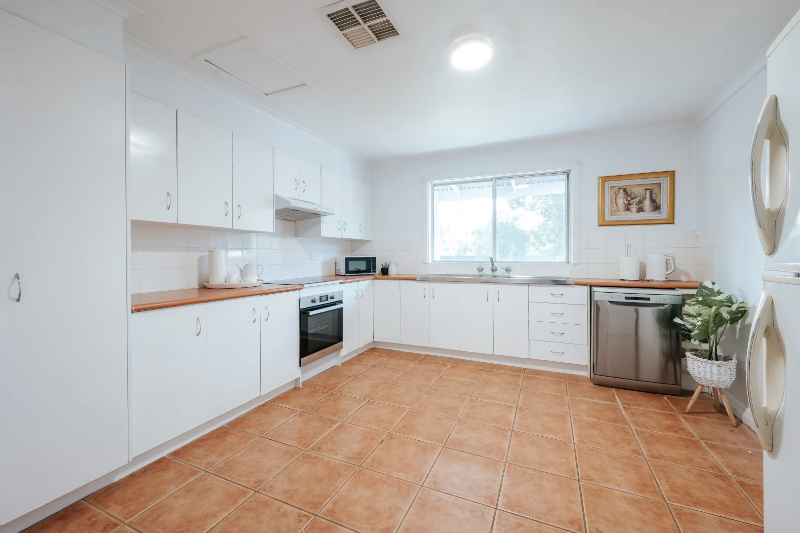 Additional image 10 of 16 Wyangan Avenue, Griffith NSW 2680