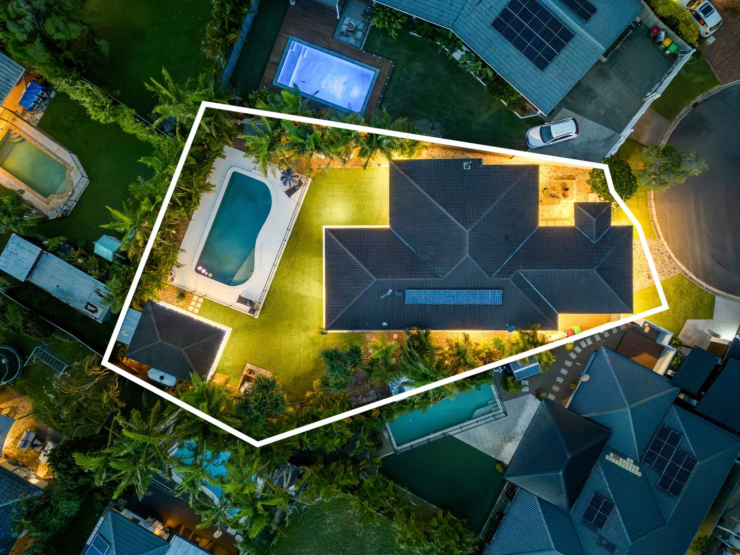 Additional image 2 of 21 Dunbarton Avenue, Sorrento QLD 4217