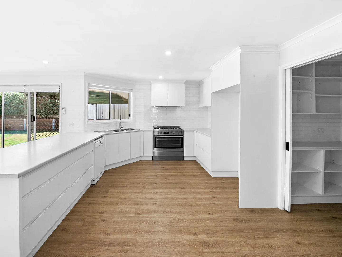 4 Scenic Drive, Cobram VIC 3644 photo 5