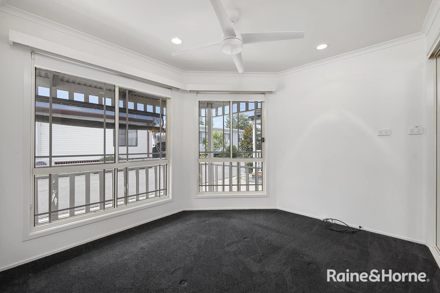 Additional image 2 of 144/1a Kalaroo Road, Redhead NSW 2290