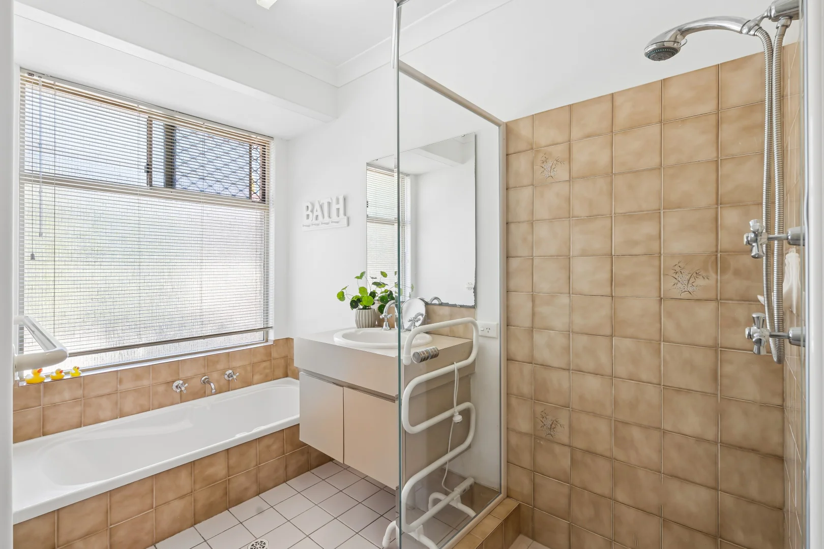 Additional image 22 of 2/30 Ullapool Road, Mount Pleasant WA 6153