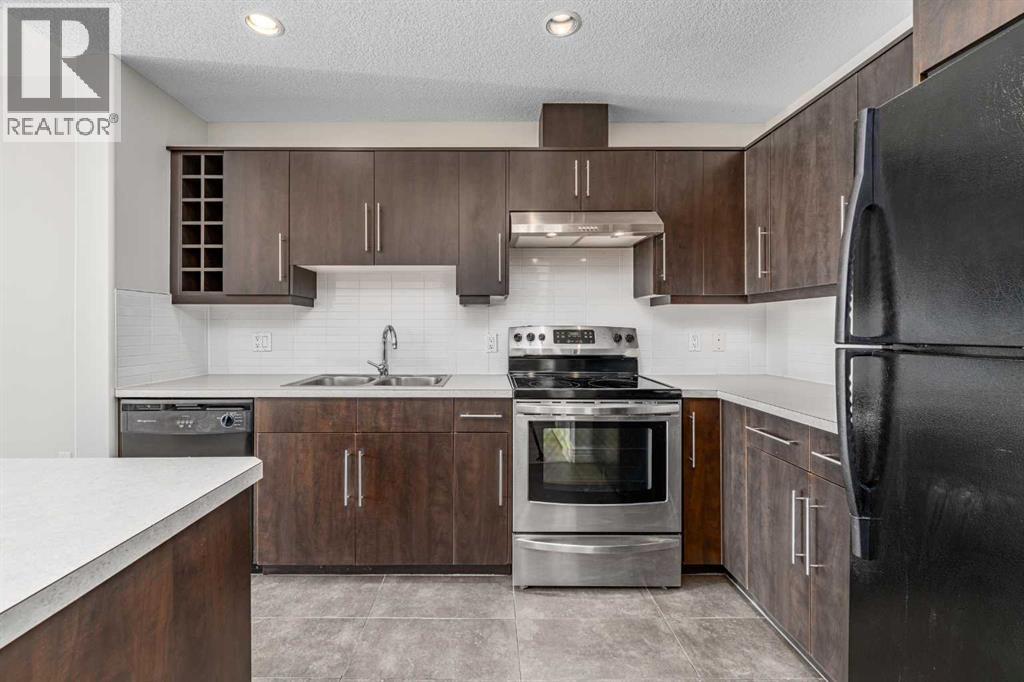 304, 55 Spruce Place SW