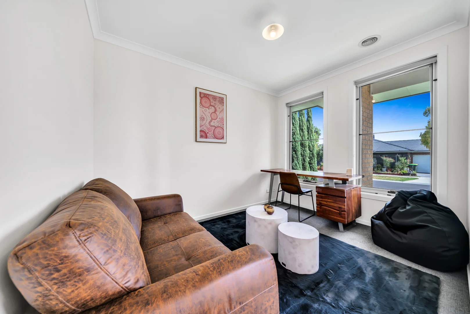 10 Madeira Street, Manor Lakes VIC 3024 photo 4